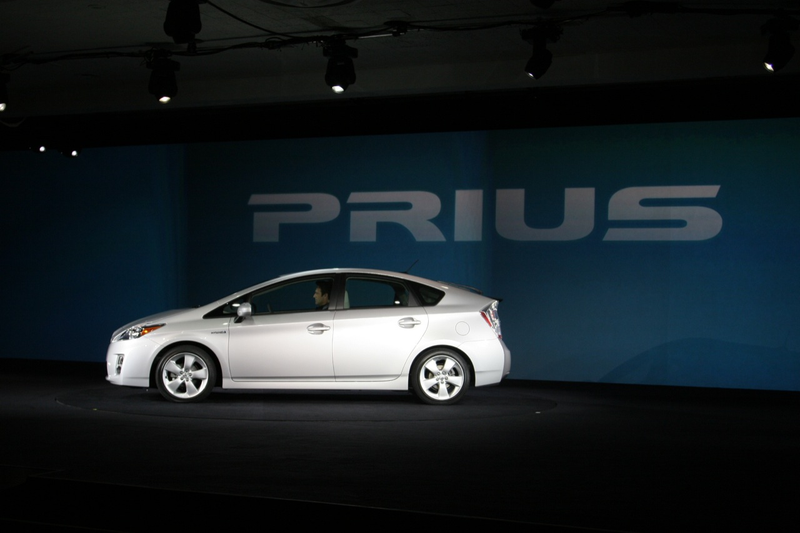 Illustration for article titled 2010 Toyota Prius: At 50 MPG, Officially Highest-Mileage Retail Vehicle